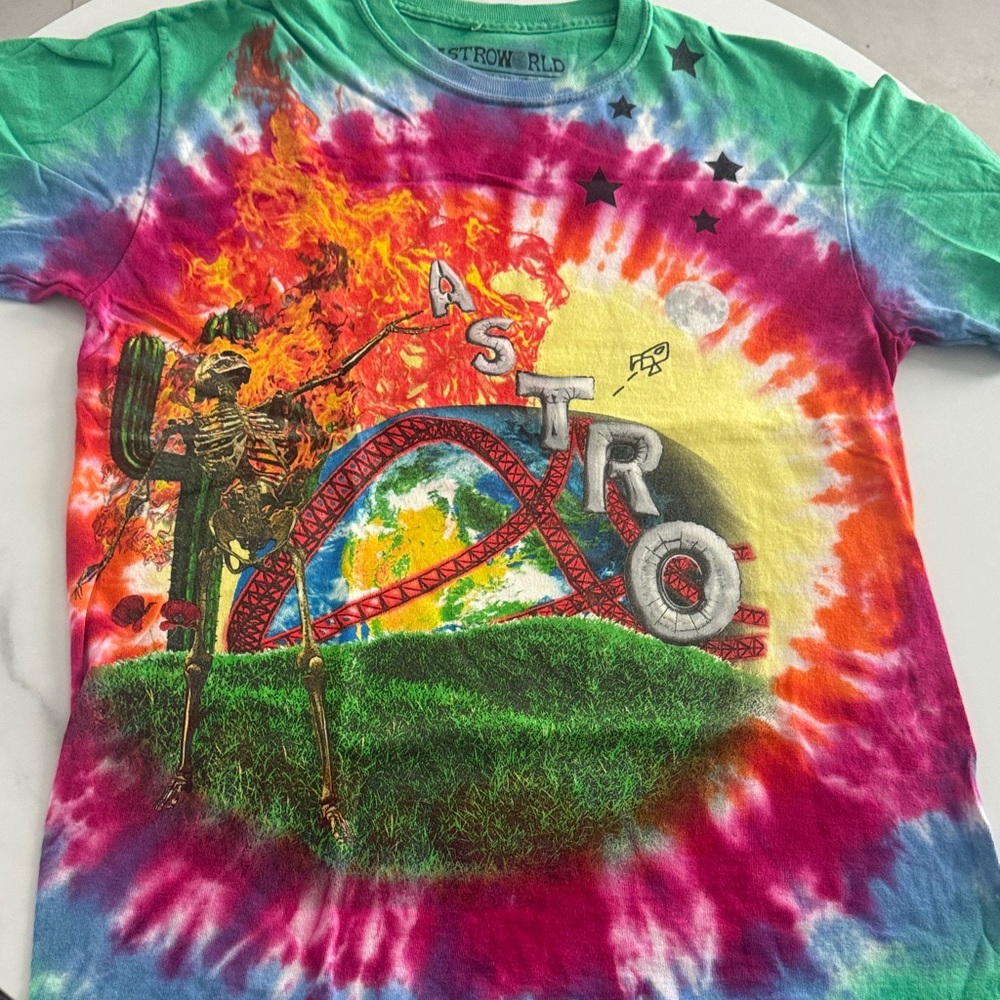 Travis Scott Tie-Dye Astroworld Tee Medium
